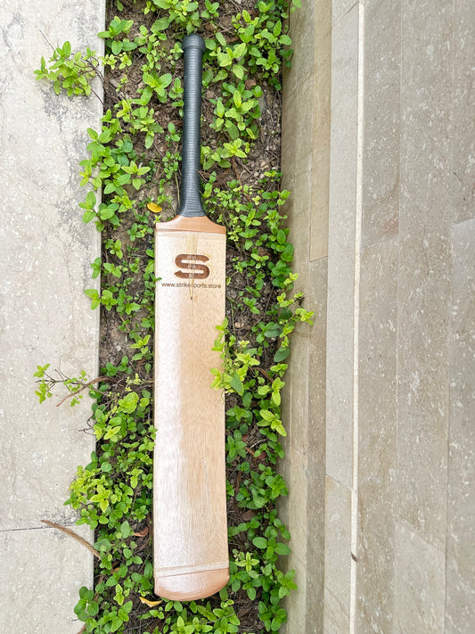 Strike Sports Gold - Coconut Willow 4 Bands Without Paint and Stricker 830Grams (Allow to Open)